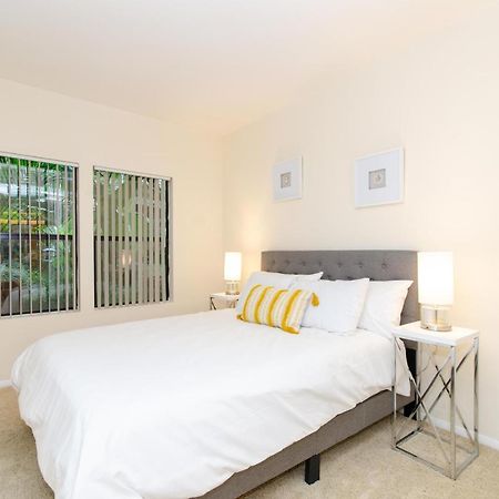 Located Perfectly 2 Bedroom Downtown Los Angeles Esterno foto