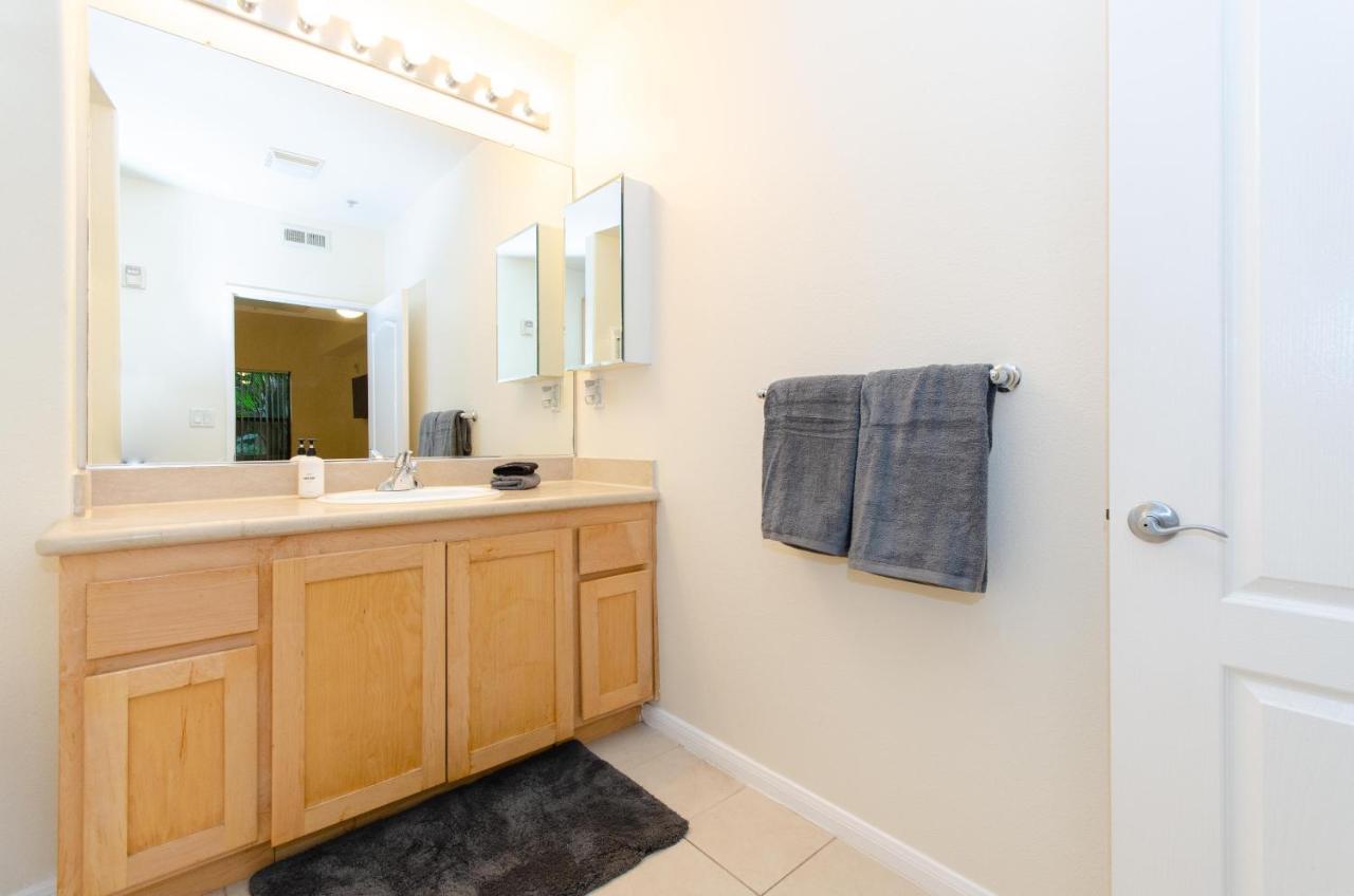 Located Perfectly 2 Bedroom Downtown Los Angeles Esterno foto